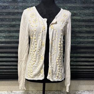 BKE‎ Women’s Cream Open Front LS Beaded Front w Decorative Hem Trim SZ Medium